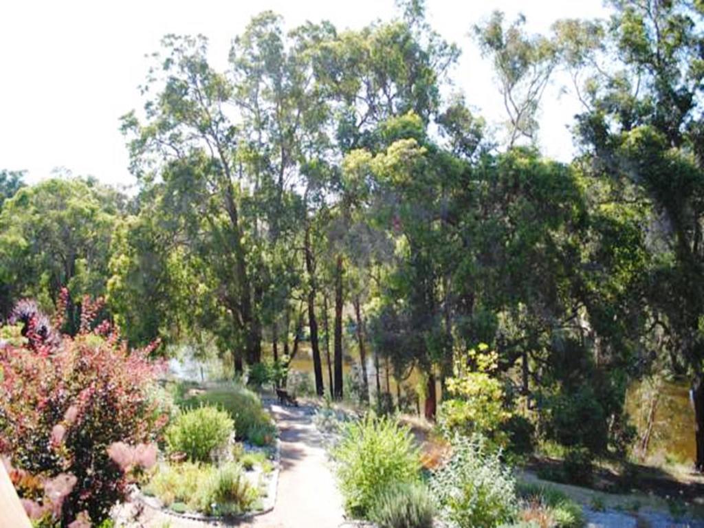 Tweed Valley Lodge *
